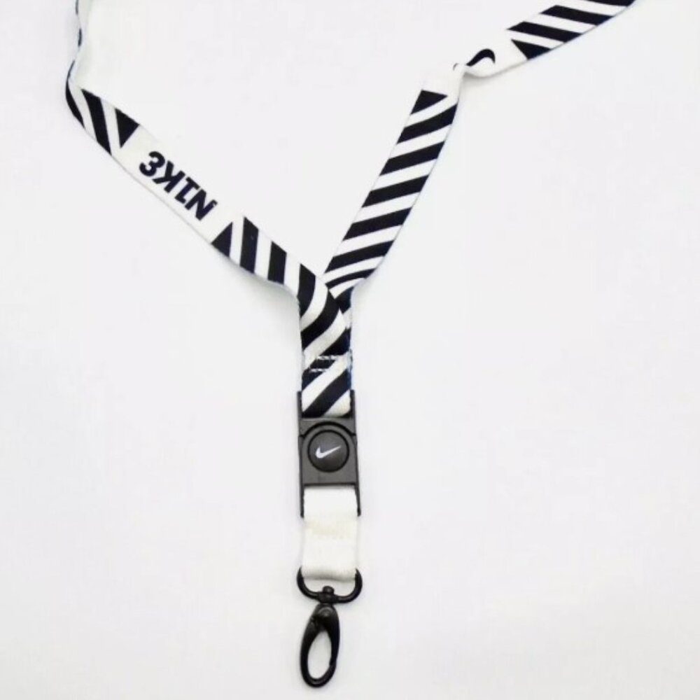 Nike Breakaway Lanyard Detachable Keyring Key Ring White/Black